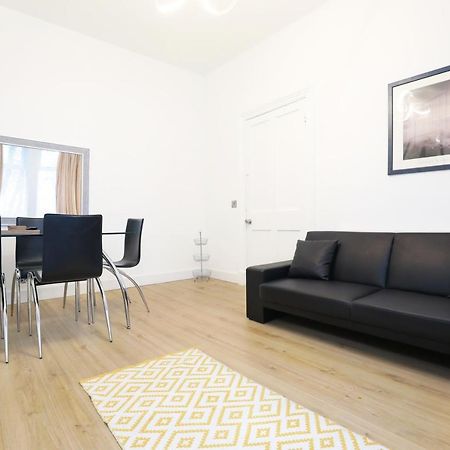 Stunning Modern 3 Bedroom Apartment EDI Exterior photo
