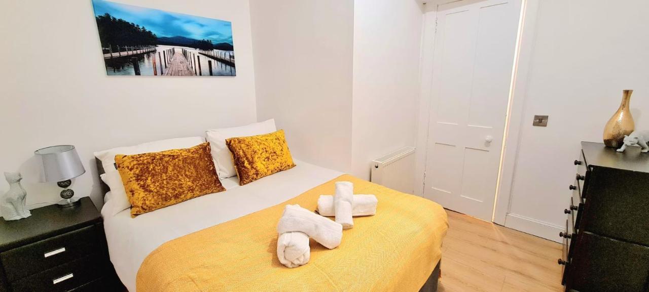 Stunning Modern 3 Bedroom Apartment EDI Exterior photo