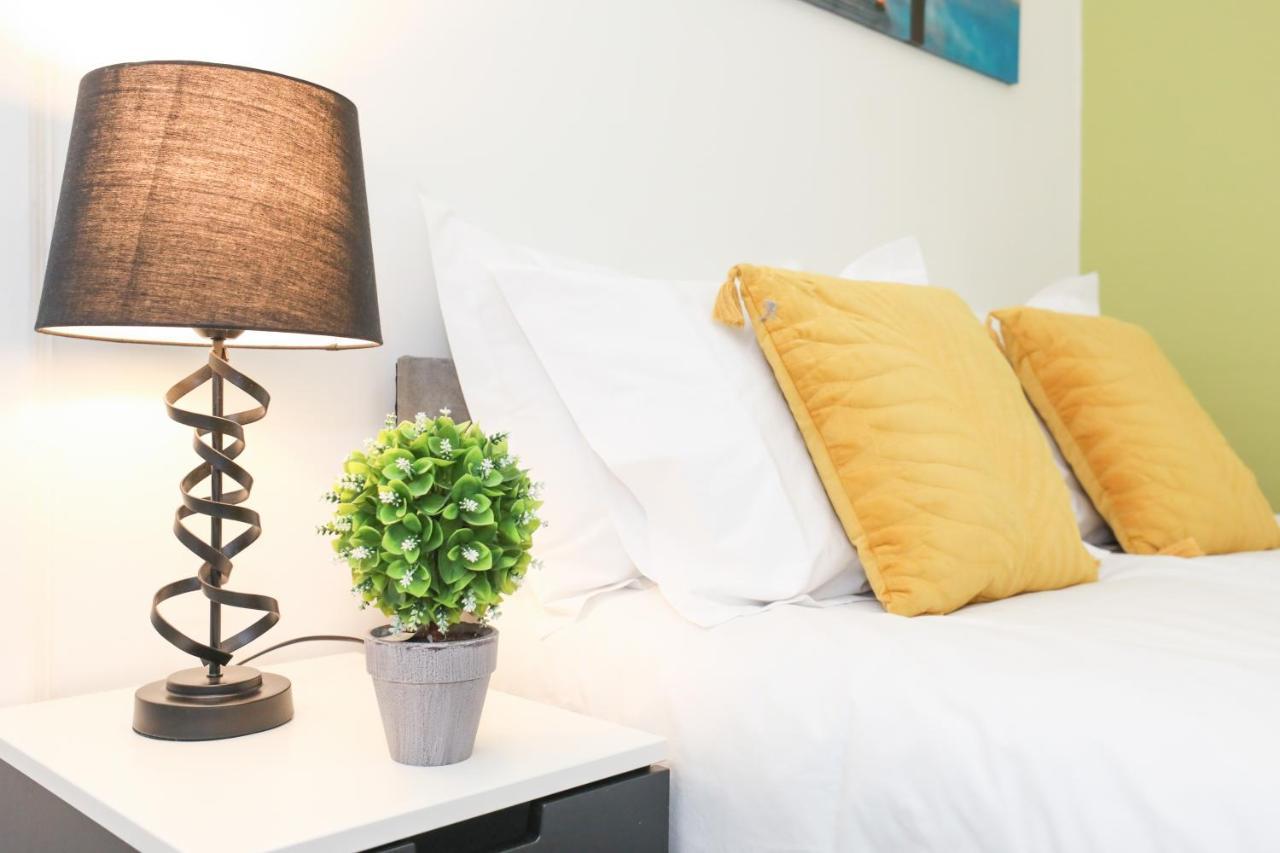 Stunning Modern 3 Bedroom Apartment EDI Exterior photo