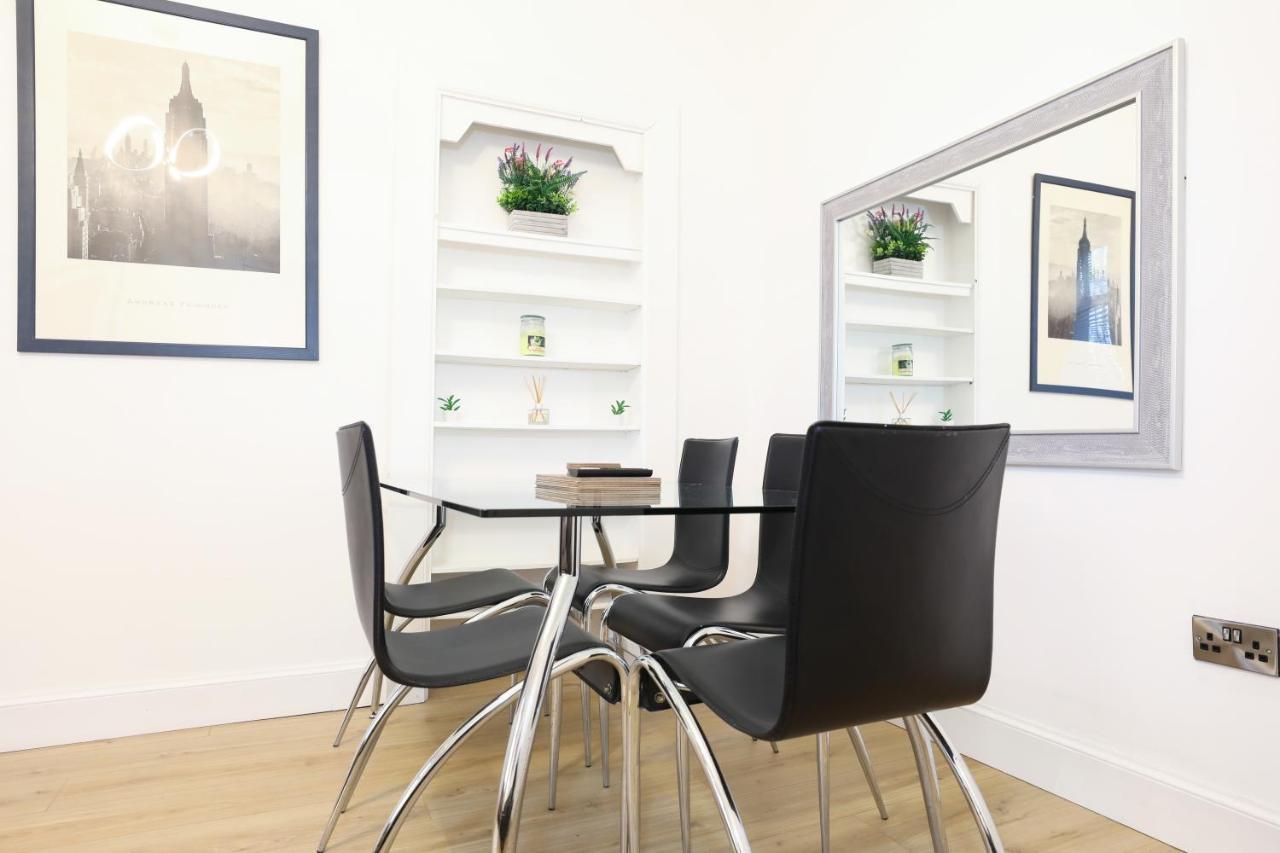 Stunning Modern 3 Bedroom Apartment EDI Exterior photo