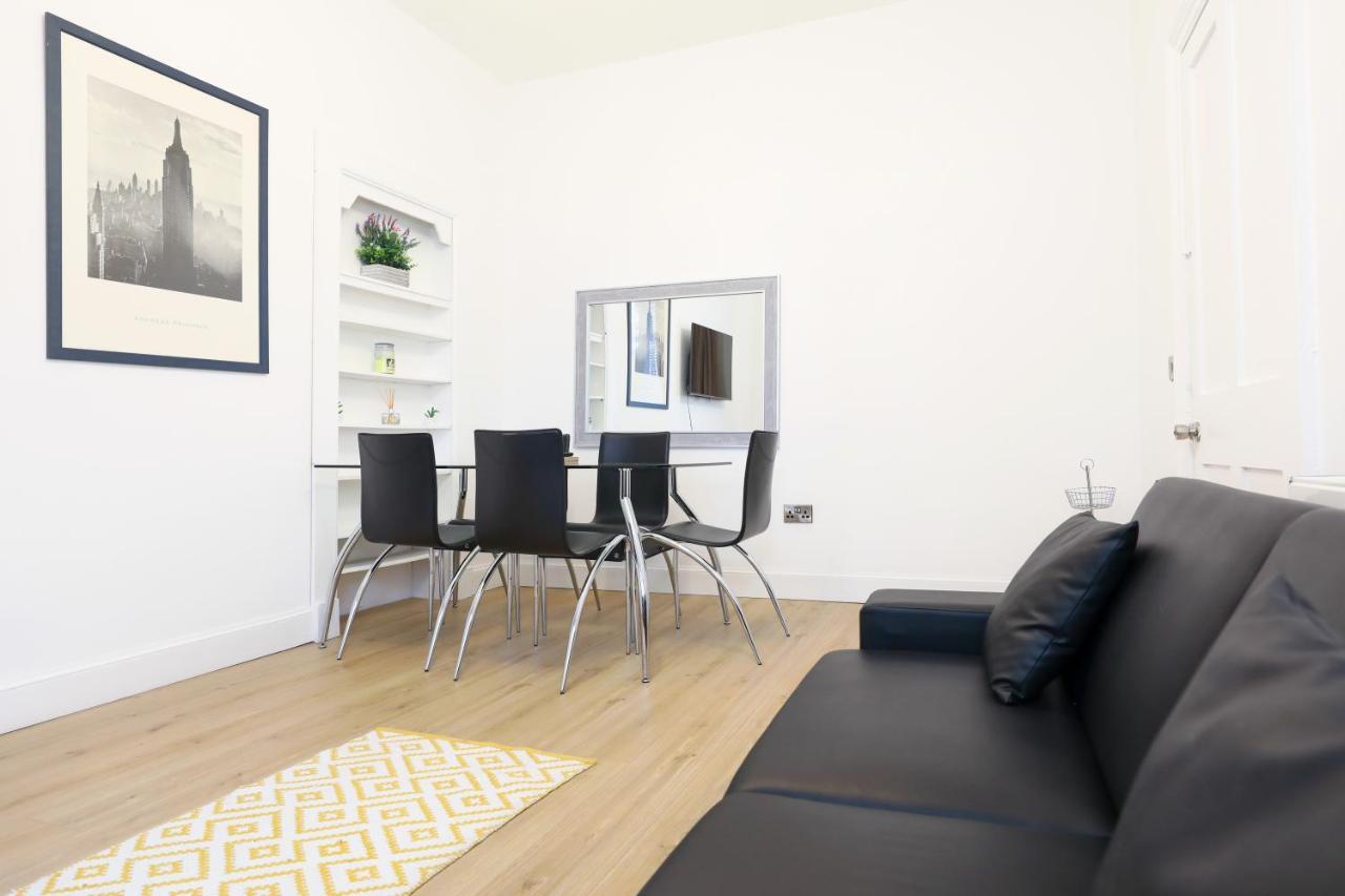 Stunning Modern 3 Bedroom Apartment EDI Exterior photo