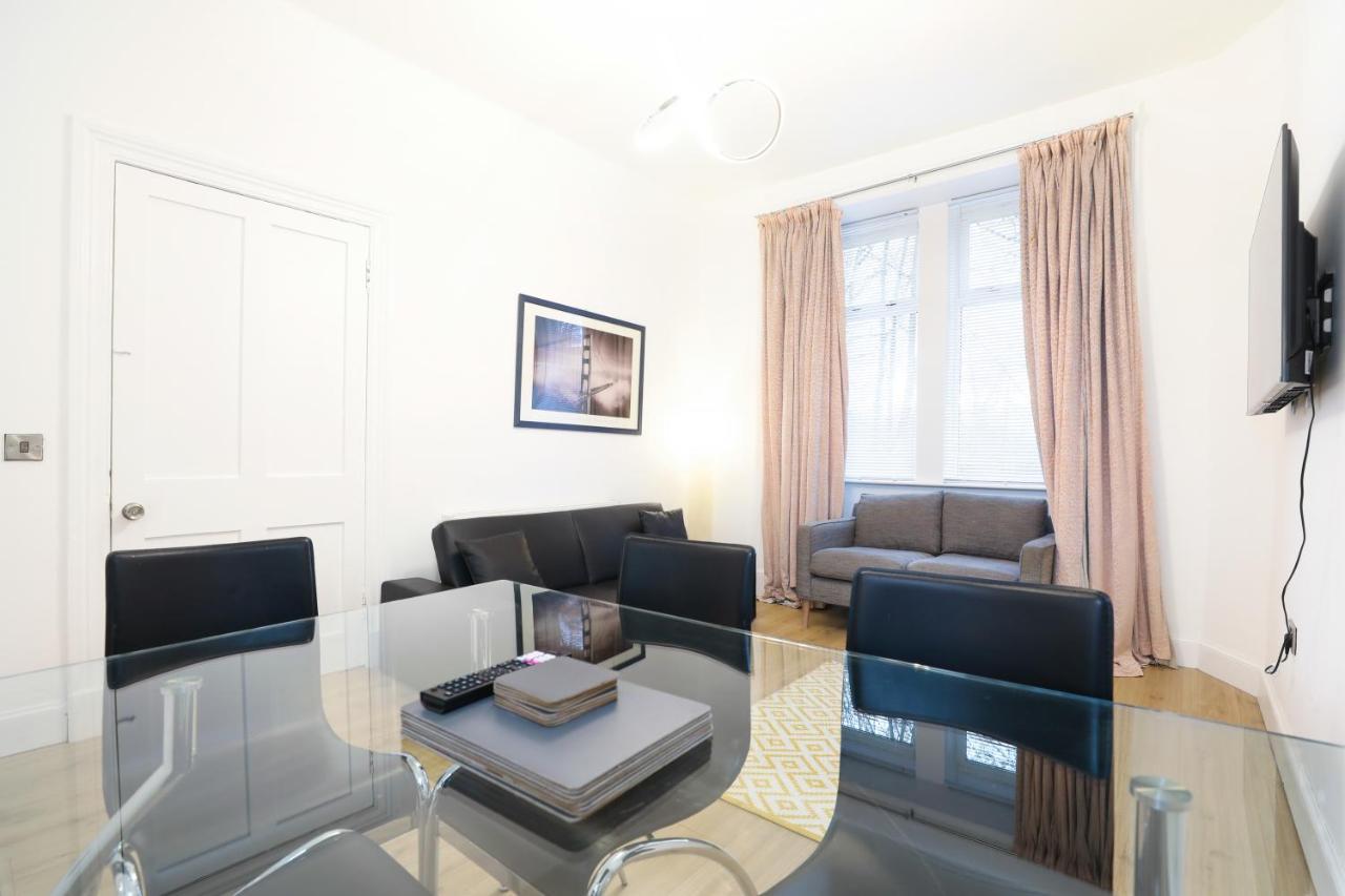 Stunning Modern 3 Bedroom Apartment EDI Exterior photo