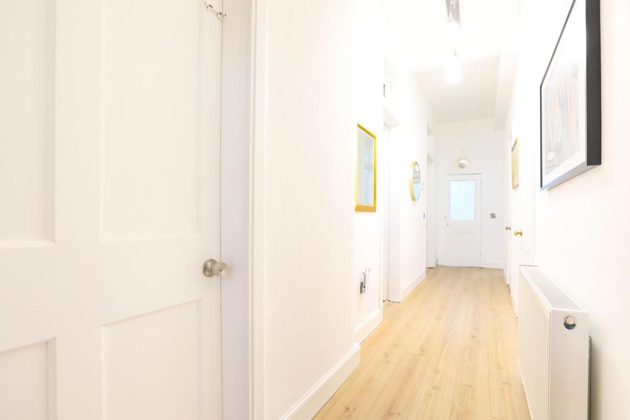 Stunning Modern 3 Bedroom Apartment EDI Exterior photo