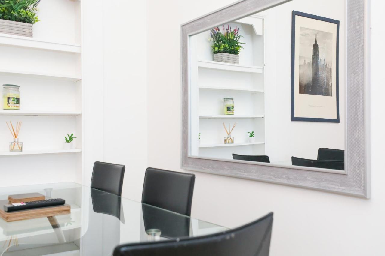 Stunning Modern 3 Bedroom Apartment EDI Exterior photo