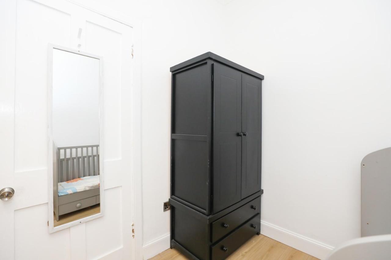 Stunning Modern 3 Bedroom Apartment EDI Exterior photo